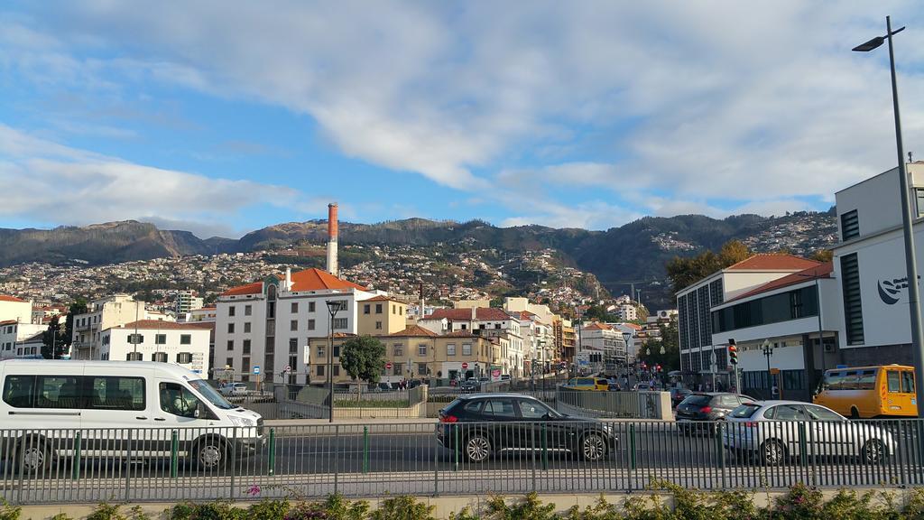 Edificio Charles 104 Apartment Funchal  Exterior photo
